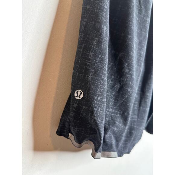 Lululemon Athletics men shorts - Picture 3 of 6